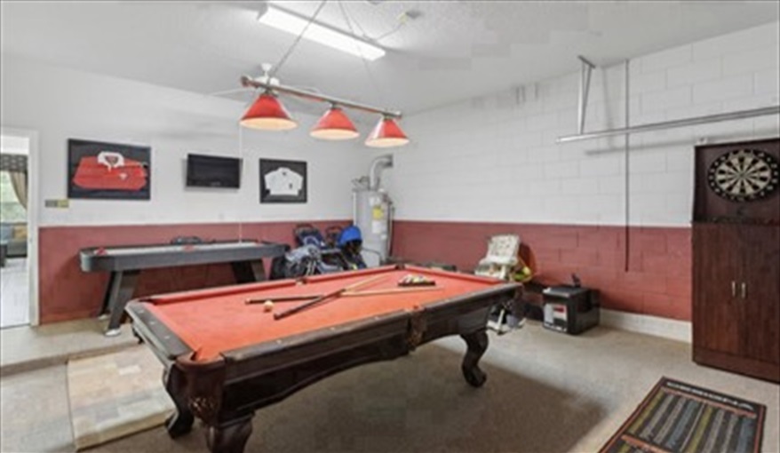 Games Room. Watersong Villa Florida. 6 Bedrooms 5.5 Bathrooms with 4 en-suite. Conservation Views. Pool & Spa.  in Watersong, Davenport, Orlando