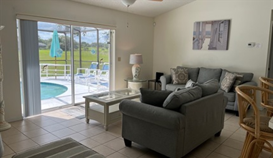 Living Room. Sunshine Villa in Loma Linda, Davenport, Orlando