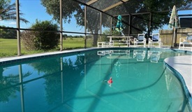 Pool. Sunshine Villa in Loma Linda, Davenport, Orlando