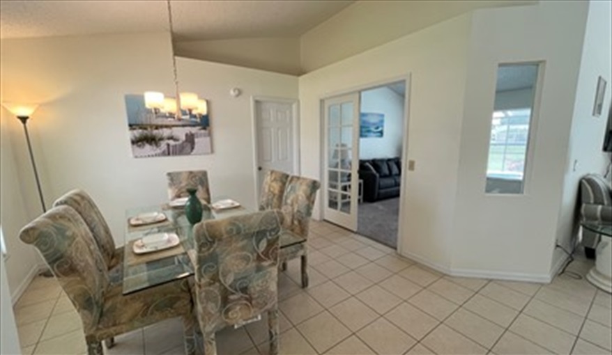 Dining Room. Sunshine Villa in Loma Linda, Davenport, Orlando