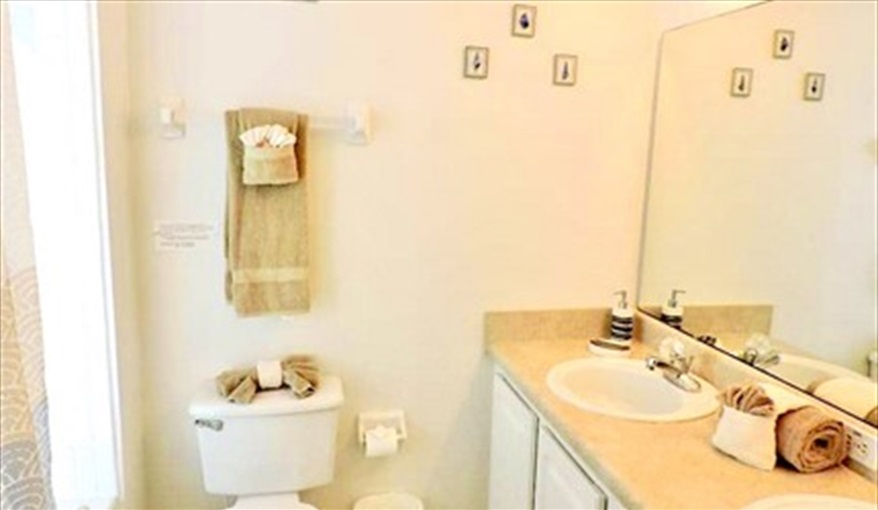 Another bathroom. Ref 80.Stunning Villa with private pool. Near Disney, Eagle Point in Eagle Pointe, Kissimmee, Orlando