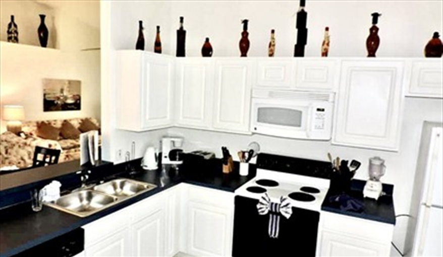 Fully equipped kitchen, everything is provided. Ref 80.Stunning Villa with private pool. Near Disney, Eagle Point in Eagle Pointe, Kissimmee, Orlando