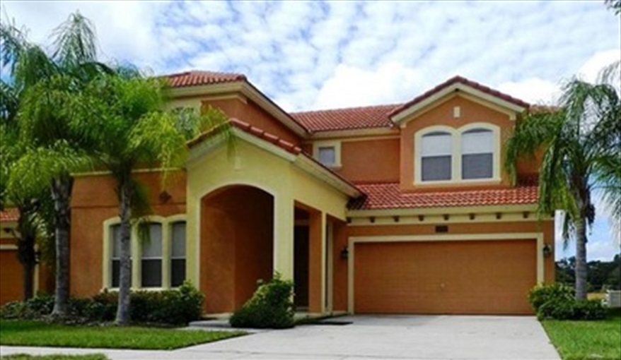 Your larger than average luxury 5 Bed villa. Ref 701BV. Villa at Bella Vida with own South facing pool., Games room & near to Disney in Bellavida Resort, Kissimmee, Orlando