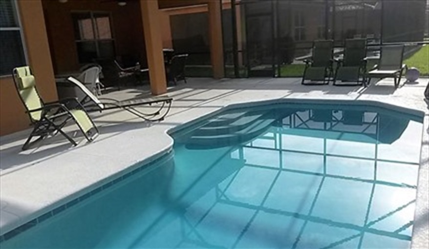 Easy access to the pool. Ref 701BV. Villa at Bella Vida with own South facing pool., Games room & near to Disney in Bellavida Resort, Kissimmee, Orlando