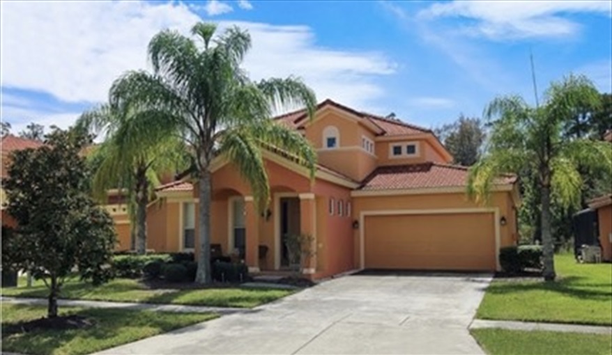 Villa could house two families sharing. Ref 701BV. Villa at Bella Vida with own South facing pool., Games room & near to Disney in Bellavida Resort, Kissimmee, Orlando