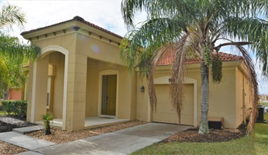 Your luxury 4 Bed 3 Bath villa. Ref 704BV Stunning Villa at Bella Vida Resort near Disney. in Bellavida Resort, Kissimmee, Orlando