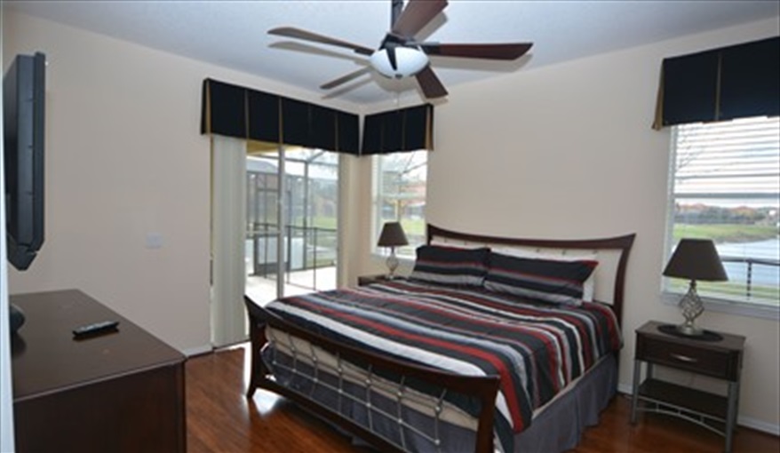 Second bedroom with ensuite bathroom. Ref 704BV Stunning Villa at Bella Vida Resort near Disney. in Bellavida Resort, Kissimmee, Orlando