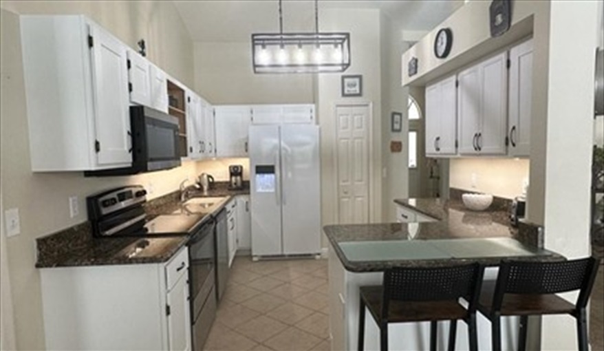 Well equipped new kitchen . Doral Woods Secluded Florida Villa Updated June 2023 in Doral Woods, Kissimmee, Orlando