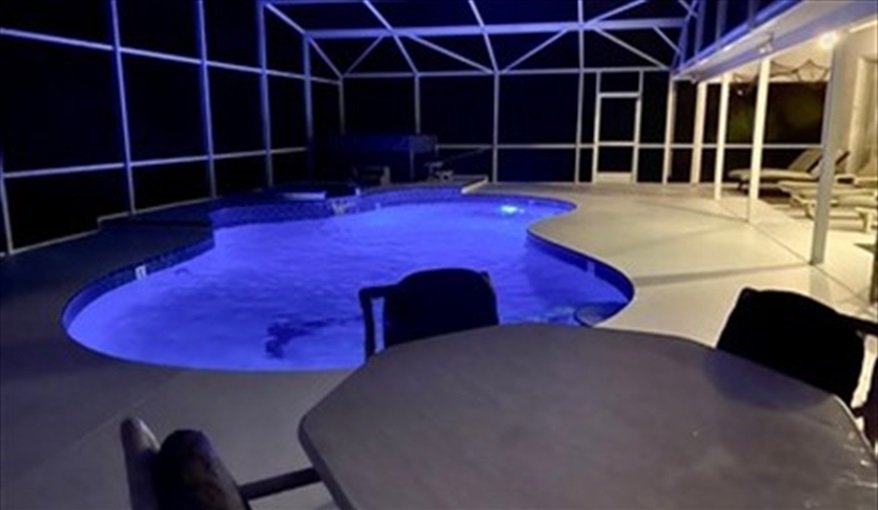 Colour changing pool light. Doral Woods Secluded Florida Villa Updated June 2023 in Doral Woods, Kissimmee, Orlando