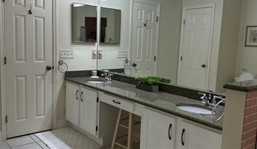 Large master Bathroom (bathroom 1). Doral Woods Secluded Florida Villa Updated June 2023 in Doral Woods, Kissimmee, Orlando