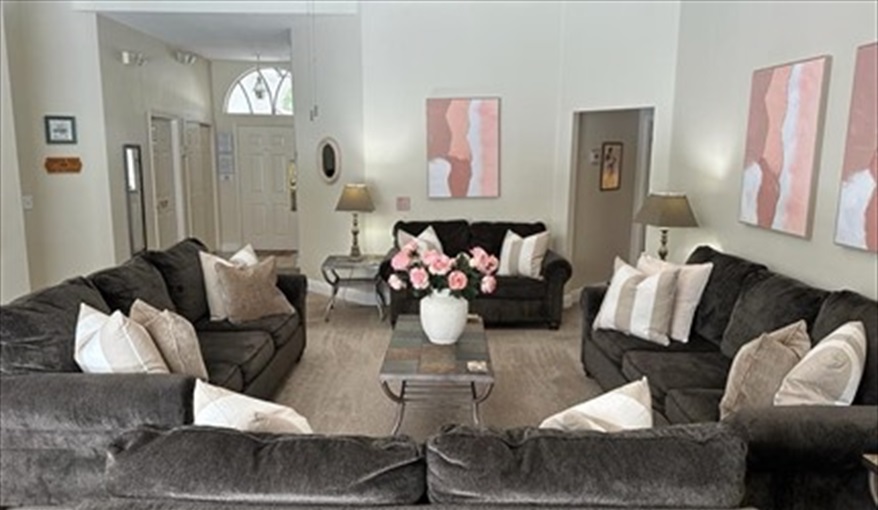 Space to unwind and relax . Doral Woods Secluded Florida Villa Updated June 2023 in Doral Woods, Kissimmee, Orlando