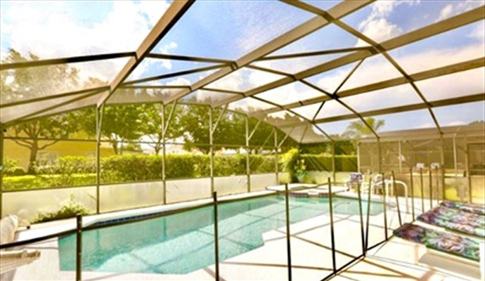 Private pool and spa area. Ref 114. Modern family villa own pool, near Disney. Silver Creek in Silver Creek, Clermont, Orlando