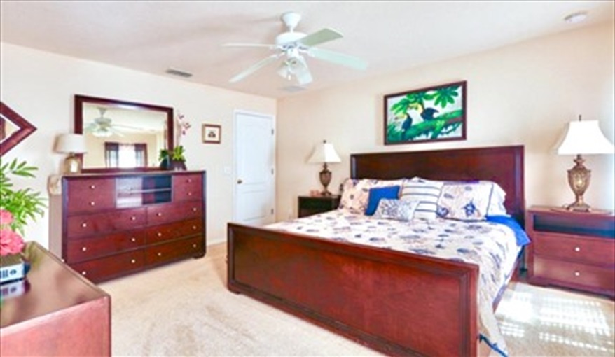 Bedroom 2: King size bed with ensuite, separate tub and shower. Ref 114. Modern family villa own pool, near Disney. Silver Creek in Silver Creek, Clermont, Orlando