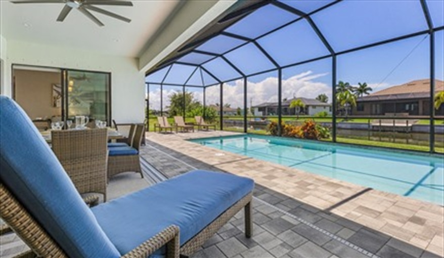 Villa Still Waters - south-facing paradise - pure tranquility – pure luxury in Cape Coral, Cape Coral, Gulf Coast
