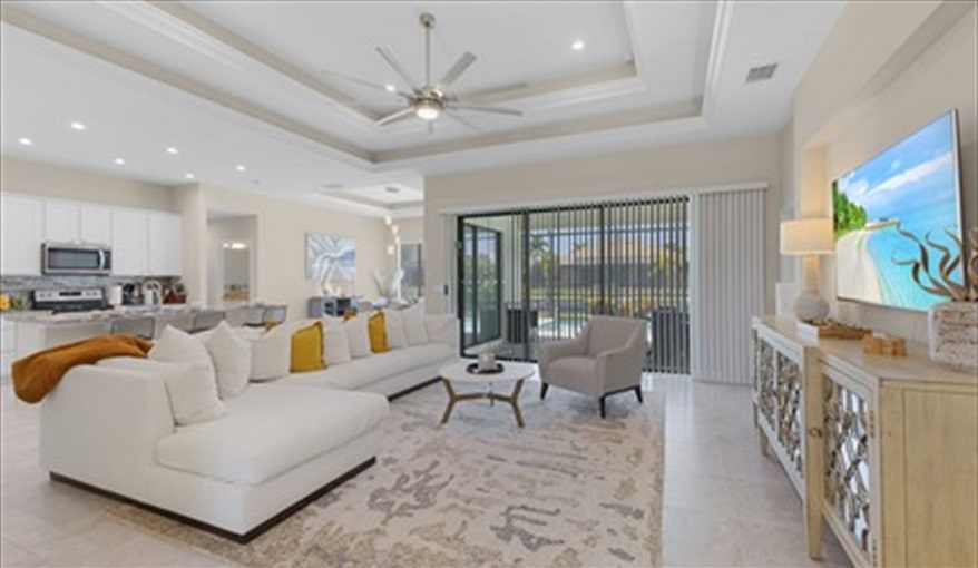 Villa Still Waters - south-facing paradise - pure tranquility – pure luxury in Cape Coral, Cape Coral, Gulf Coast
