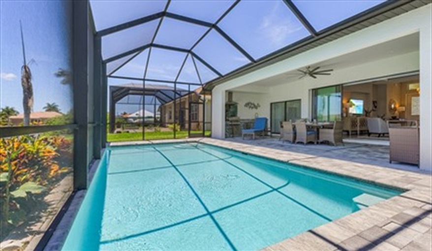 Villa Still Waters - south-facing paradise - pure tranquility – pure luxury in Cape Coral, Cape Coral, Gulf Coast