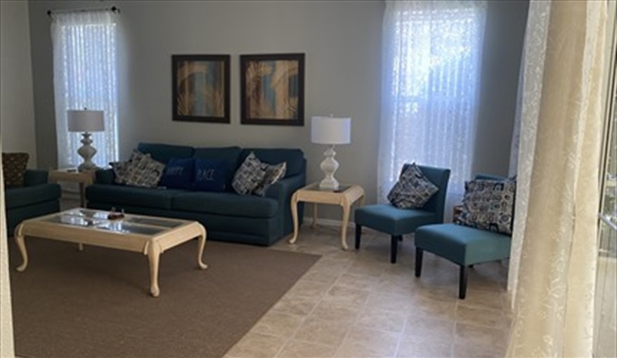 Spacious Lounge. CJS FLORIDA VILLA in Four Corners, Davenport, Orlando