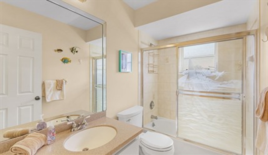 Villa Tropical Palms - SW Cape - South Facing W/front Home in Cape Coral, Cape Coral, Gulf Coast