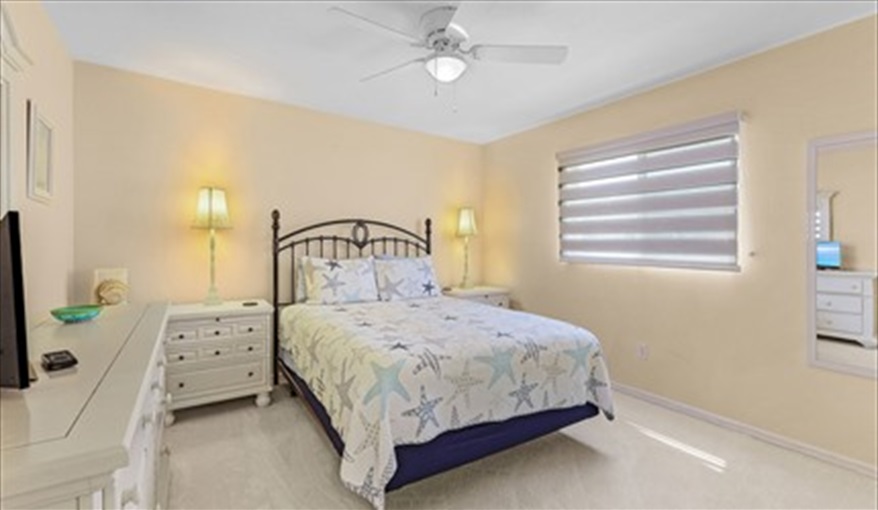Villa Tropical Palms - SW Cape - South Facing W/front Home in Cape Coral, Cape Coral, Gulf Coast