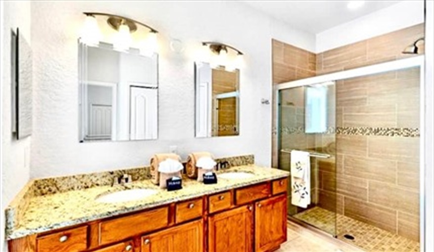 Walk in shower. Ref 89. Stunning Villa on Highlands Reserve golf course in Highlands Reserve, Davenport, Orlando