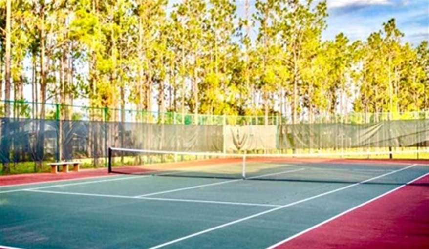 Resort tennis court. Ref 89. Stunning Villa on Highlands Reserve golf course in Highlands Reserve, Davenport, Orlando