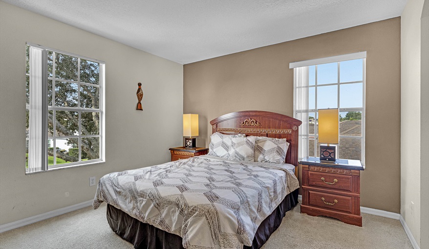Villa Beautiful, Modern 5 Bed, 4 Bath Villa on Calabay Parc with Private Pool - Mins to Disney in Calabay Parc, Davenport, Orlando