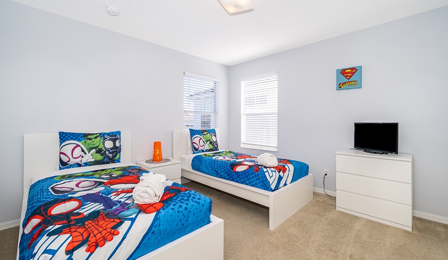 Villa Beautiful, Modern 5 Bed, 4 Bath Villa on Calabay Parc with Private Pool - Mins to Disney in Calabay Parc, Davenport, Orlando