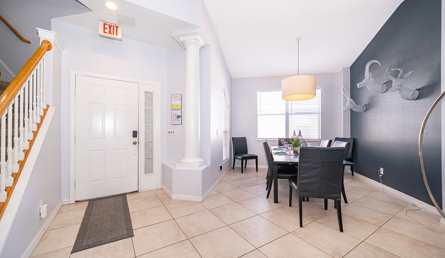 Villa Beautiful, Modern 5 Bed, 4 Bath Villa on Calabay Parc with Private Pool - Mins to Disney in Calabay Parc, Davenport, Orlando