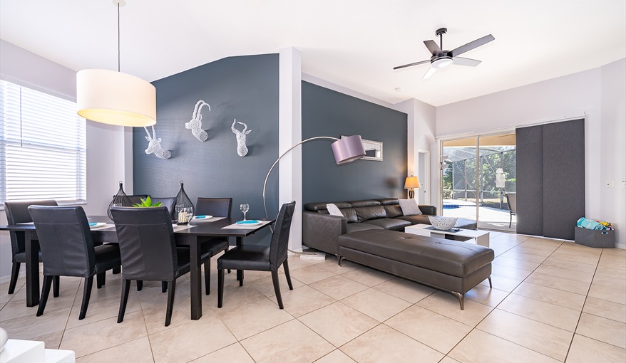 Villa Beautiful, Modern 5 Bed, 4 Bath Villa on Calabay Parc with Private Pool - Mins to Disney in Calabay Parc, Davenport, Orlando