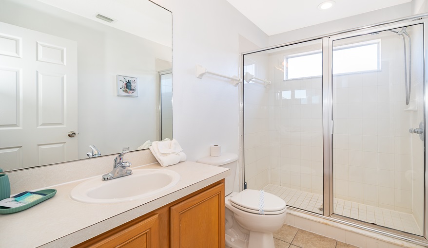 Villa Beautiful, Modern 5 Bed, 4 Bath Villa on Calabay Parc with Private Pool - Mins to Disney in Calabay Parc, Davenport, Orlando