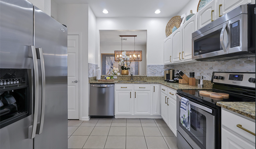 Kitchen. Sunshine Villa at Windsor Hills  in Windsor Hills Resort, Kissimmee, Orlando