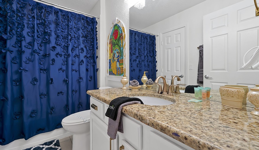 1st Floor Queen. Sunshine Villa at Windsor Hills  in Windsor Hills Resort, Kissimmee, Orlando