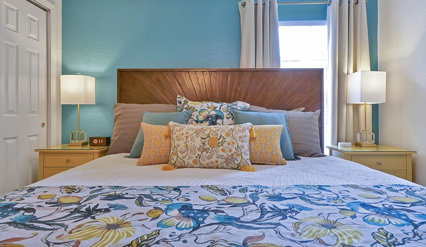 2nd Floor King . Sunshine Villa at Windsor Hills  in Windsor Hills Resort, Kissimmee, Orlando