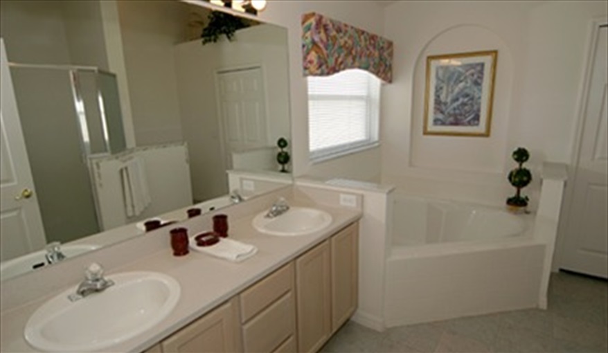 Master bathroom. Florida Dream Villa in Indian Creek, Kissimmee, Orlando