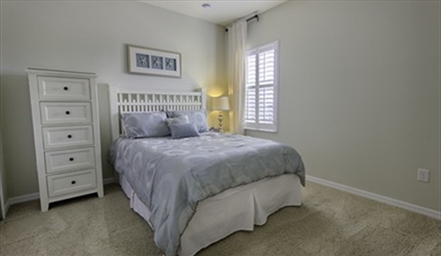 Queen room. The Villa Watersong, Platinum Executive Home in Watersong, Davenport, Orlando