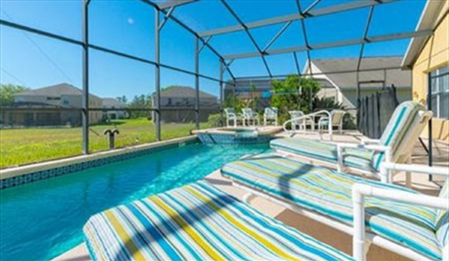 pool and spa. Doorway to Disney in Emerald Island Resort, Kissimmee, Orlando
