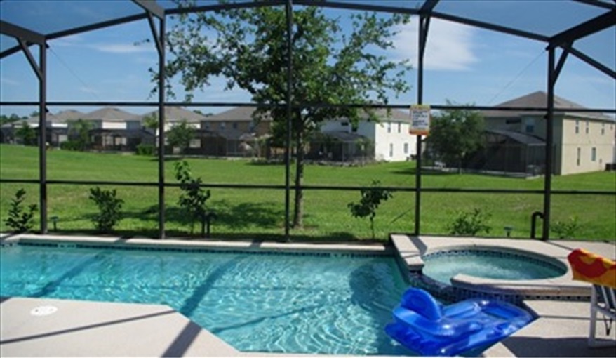 pool and spa. Doorway to Disney in Emerald Island Resort, Kissimmee, Orlando