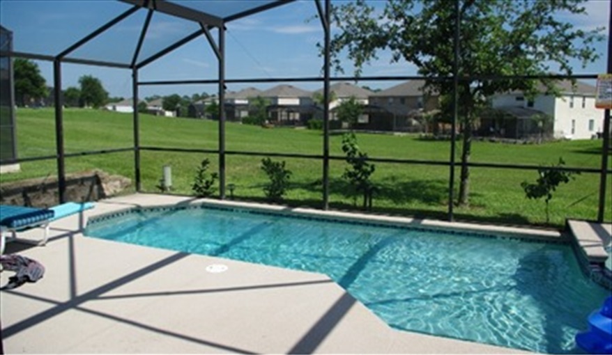 pool and spa. Doorway to Disney in Emerald Island Resort, Kissimmee, Orlando