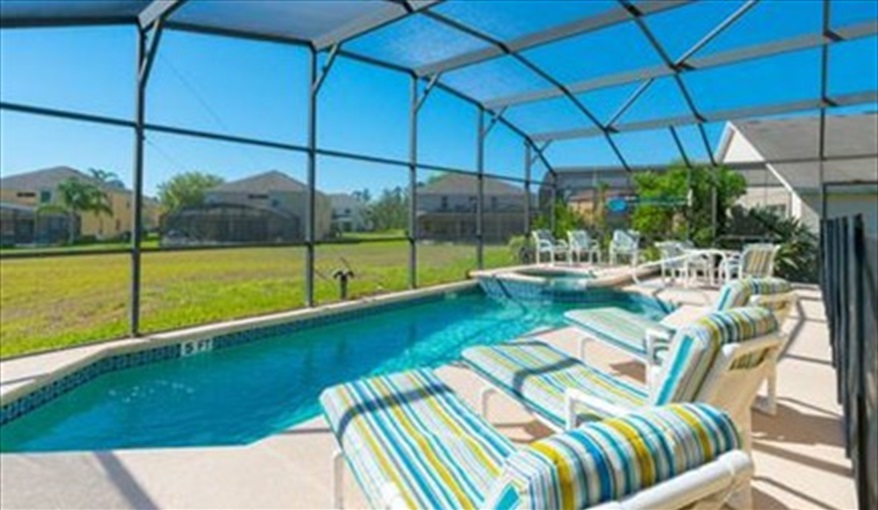 pool and spa. Doorway to Disney in Emerald Island Resort, Kissimmee, Orlando