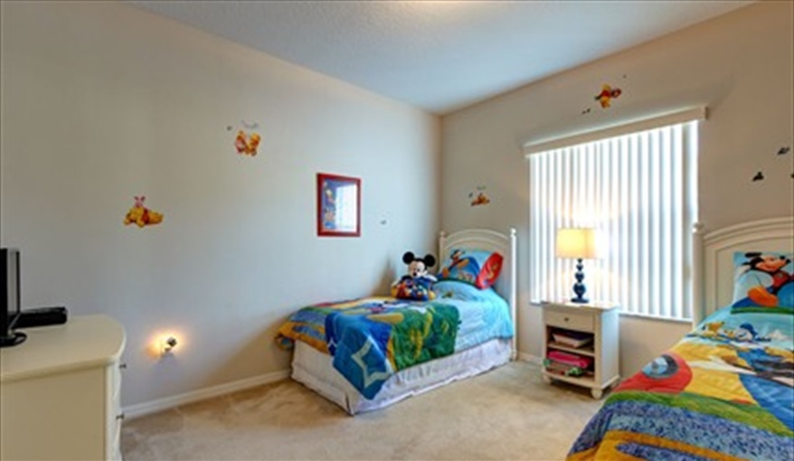 Disney Bedroom view 2. Florida Palms (Trip Advisor Travelers Choice Award 2020) in Calabay Parc at Tower Lake, Haines City, Orlando