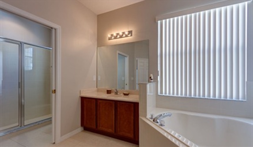 Master Bedroom 1 Ensuite view 2. Florida Palms (Trip Advisor Travelers Choice Award 2020) in Calabay Parc at Tower Lake, Haines City, Orlando