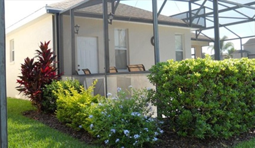 Villa Rear View 1. Florida Palms (Trip Advisor Travelers Choice Award 2020) in Calabay Parc at Tower Lake, Haines City, Orlando