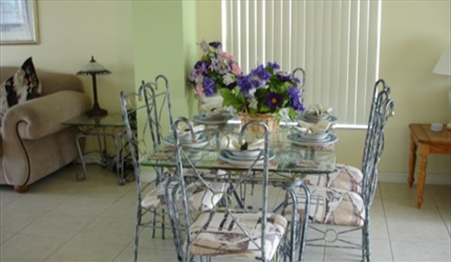 Formal Dining Area. Lakeside Villa in Crescent Lakes, Kissimmee, Orlando