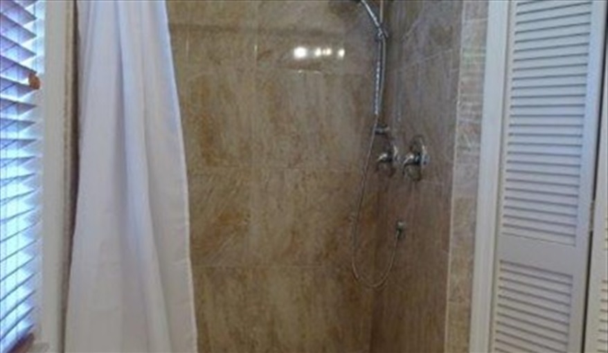 Master Shower. Deer Creek Villa Close To SeaWorld in Deer Creek Village, Orlando, Orlando