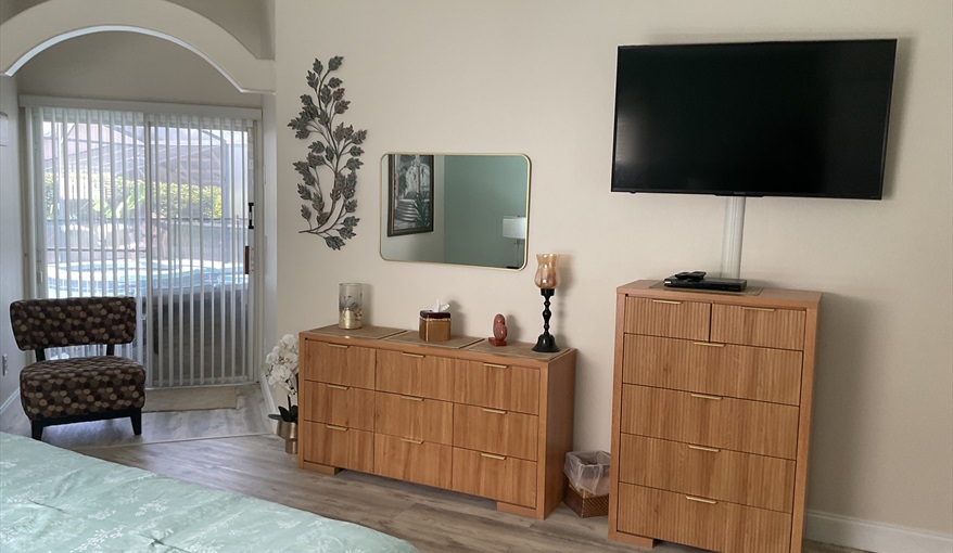 Master King Bedroom. Floridavillarosso in West Stonebridge, Davenport, Orlando