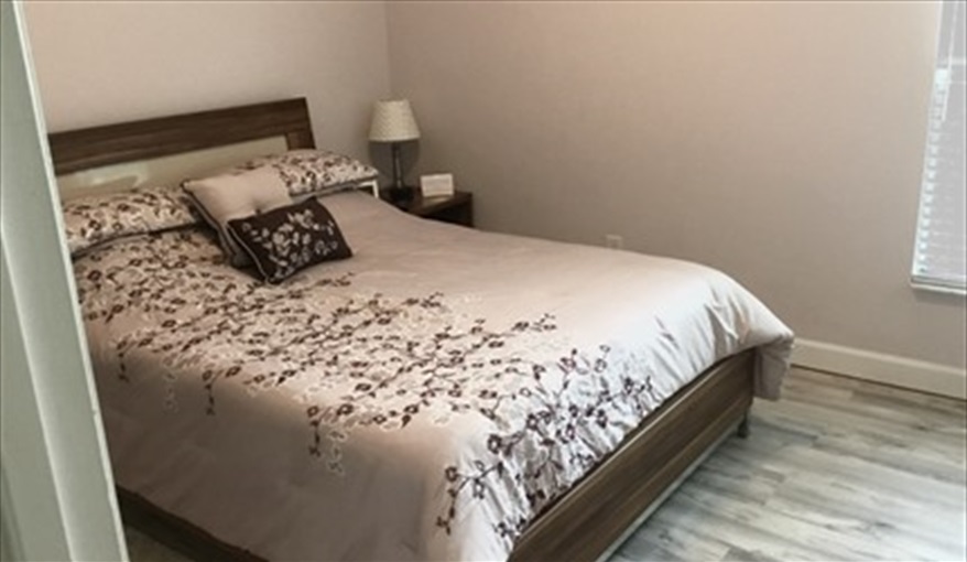 Queen Bedroom. Floridavillarosso in West Stonebridge, Davenport, Orlando