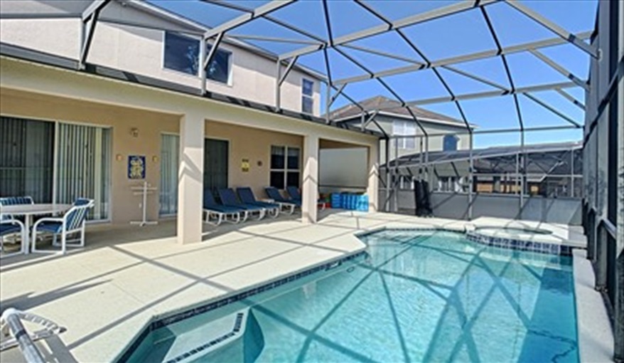 Villa Leila's Sunrise - 7 Bedroom Deluxe Villa with Pool in Emerald Island Resort, Kissimmee, Orlando