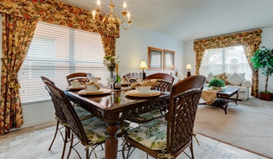 Skc villa dining area. Secret Key Cove Villa in Emerald Island Resort, Kissimmee, Orlando