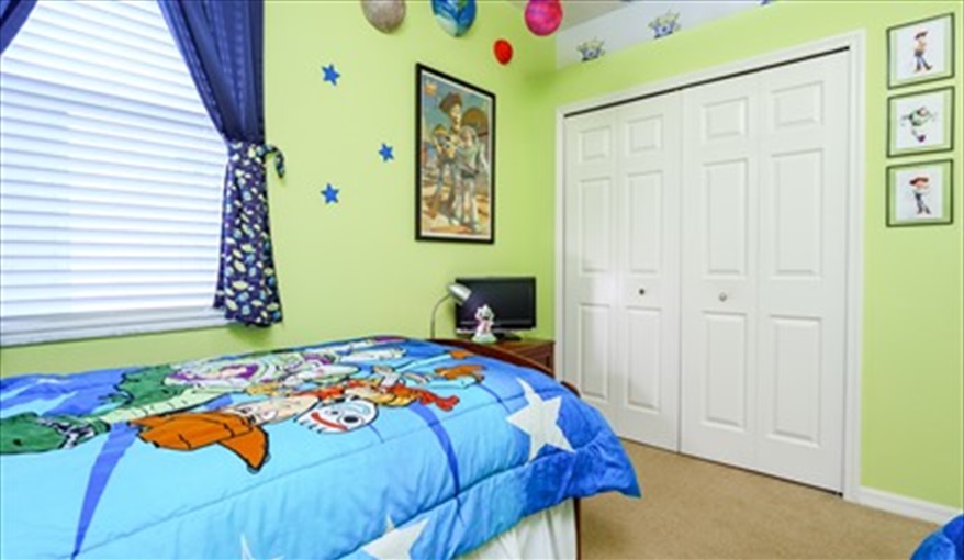Bright and colourfull. Los Margarita  - 5 STAR Executive Villa in Calabay Parc at Tower Lake, Haines City, Orlando