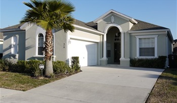 Book a stay at Los Margarita - just perfect for ALL the family!. Los Margarita  - 5 STAR Executive Villa in Calabay Parc at Tower Lake, Haines City, Orlando